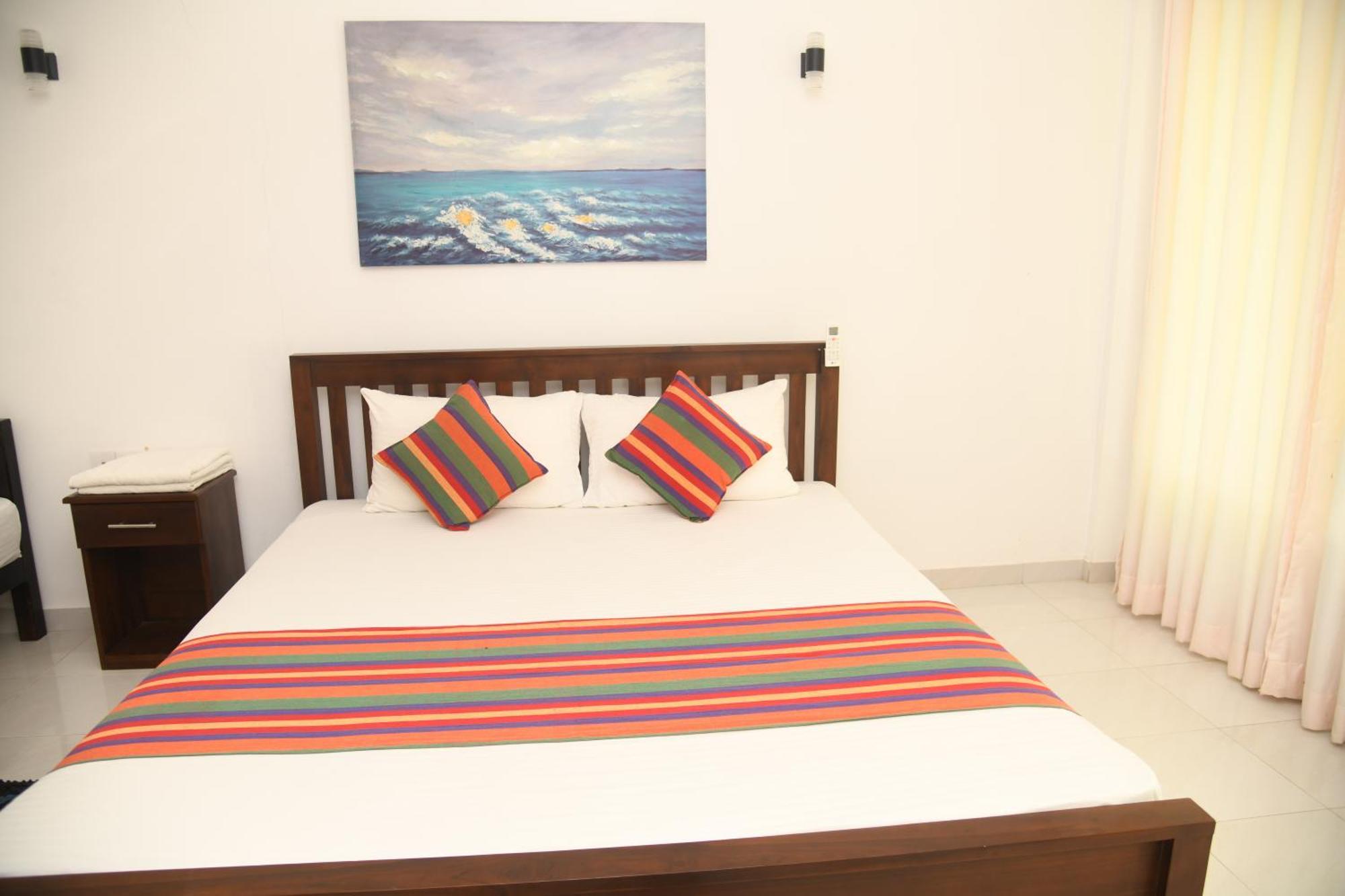 Wild Park Safari Home Stay Udawalawe Esterno foto